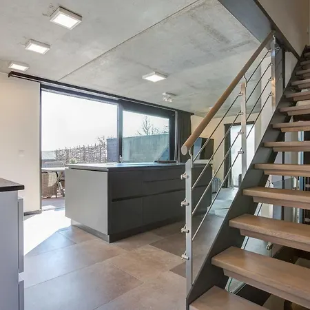 Willms Living Long Beach House 公寓